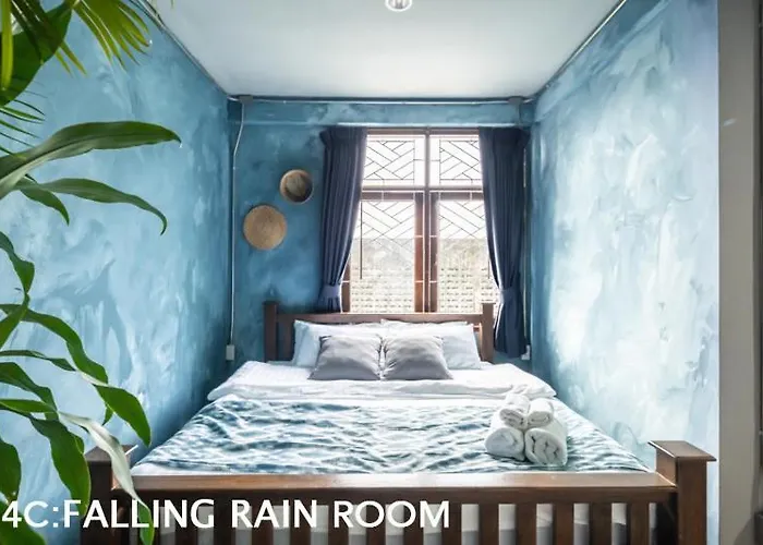 Better Moon Bed & Breakfast 3*