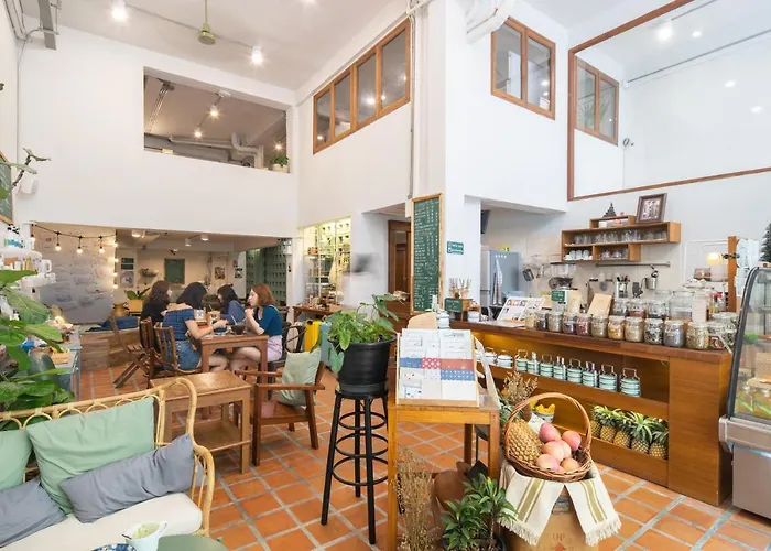 Better Moon Bed & Breakfast 3*