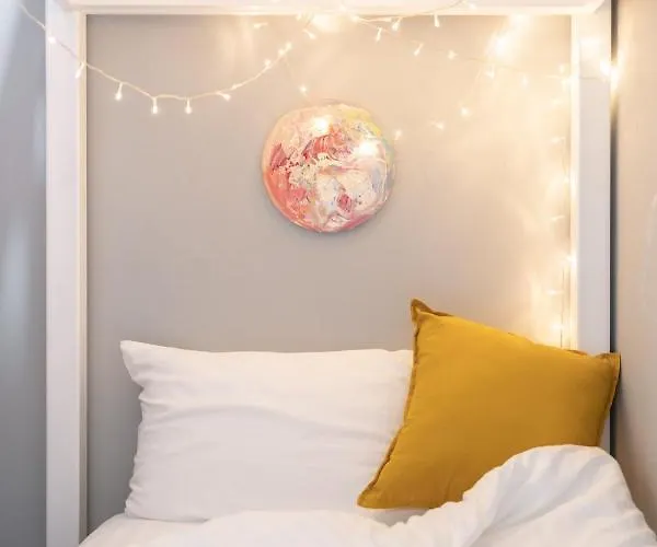 Bed & Breakfast Better Moon 3*