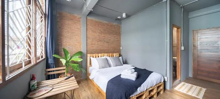 Better Moon Bed & Breakfast 3*