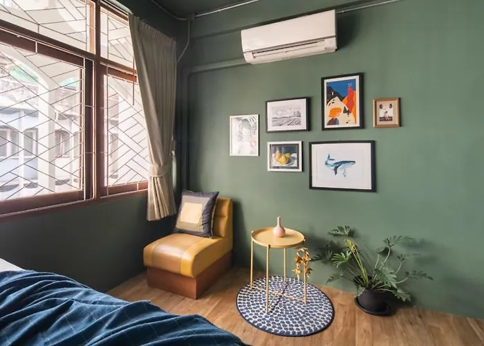 Better Moon Bed & Breakfast 3*