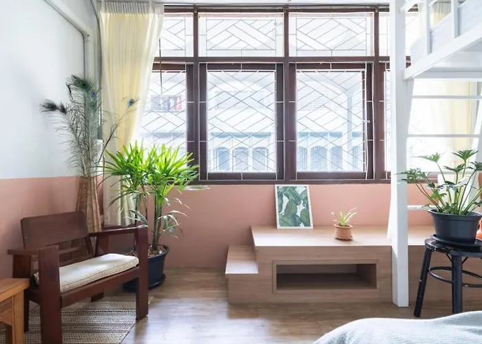Better Moon Bed & Breakfast 3*