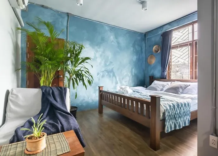 Better Moon Bed & Breakfast 3*